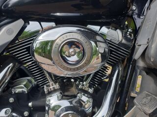 Harley-Davidson Electra Glide Ultra Classic FLHTCU V2 57kW