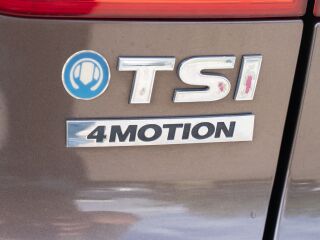 Volkswagen Tiguan 1.4 TSI Sport & Style 4Motion 118кВ