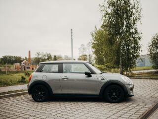 MINI Cooper D 1.5 85kW