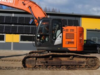 Hitachi ZX225US LC-6 8400h