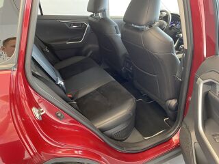 Toyota RAV4 Luxury Plus 2.5 131kW