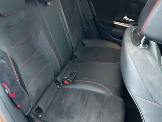 Mercedes-Benz GLA 200 AMG Night pakett 2.0 110kW