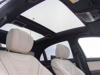 Mercedes-Benz S 400 Long 4-Matic AMG pakett 2.9 250kW