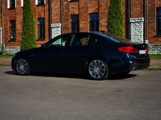 BMW 520 M-Sportpakett Shadowline xDrive 2.0 140kW