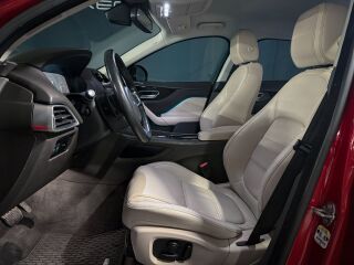 Jaguar F-Pace 2.0 177kW