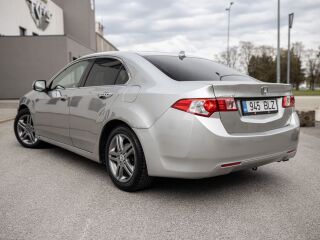 Honda Accord 2.2 110kW