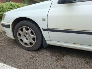 Peugeot 406 1.7 85кВ