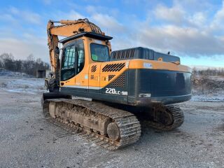 Hyundai Robex 220 LC-9 A 117kW
