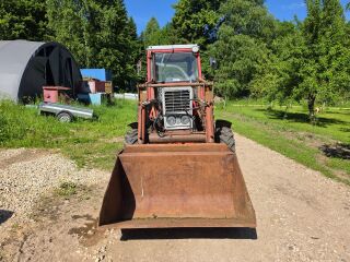 MTZ 825