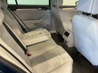 Volkswagen Passat Variant Executive 2.0 TDI 110kW
