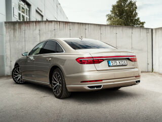Audi A8 50TDI quattro 3.0 210kW