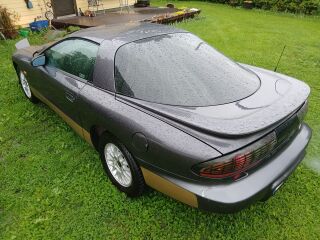 Pontiac Firebird 3.4 109kW