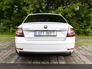 Skoda Octavia Laurin&Klement 1.8 CJS 132кВ