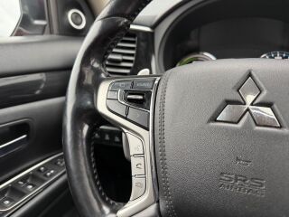 Mitsubishi Outlander Luxury Facelift 4WD Phev 2.0 149kW