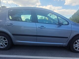 Peugeot 307 1.6 80кВ