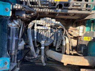 Kobelco SK210LC-10 + Novatron 3D HINO 124kW