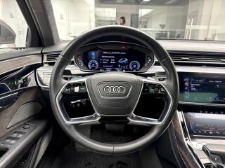 Audi A8 Lang 55 TFSI quattro 3.0 250kW