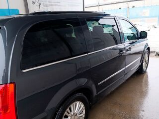 Lancia Voyager 2.8 120kW