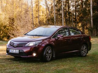 Toyota Avensis 2.0 91кВ