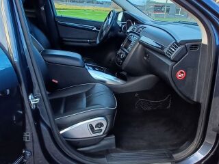 Mercedes-Benz R 350 3.0 195kW