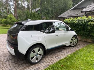 BMW i3 75кВ