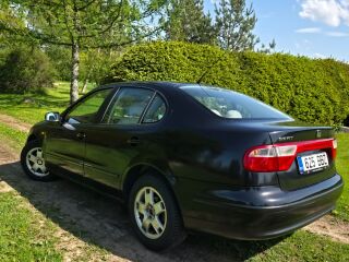 SEAT Toledo Comfortline 1.6 R4 16V 74kW