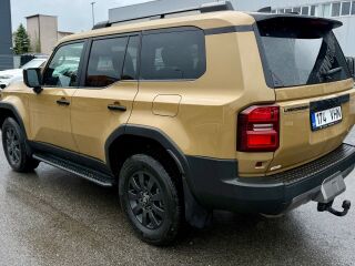 Toyota Land Cruiser SUV Prestige 2.8 D-4D 151kW