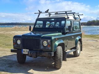 Land Rover Defender 2.5 83kW