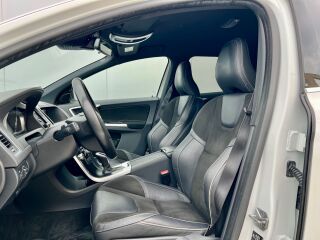 Volvo XC60 AWD R-Design Polar+ 2.4 D4 140kW