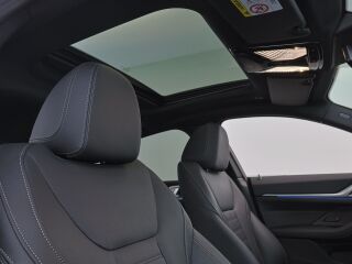 BMW i4 M50 XDRIVE 125кВ