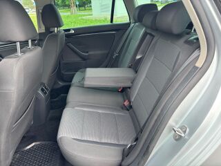 Volkswagen Golf Comfortline 1.6 R4 TDI 77kW