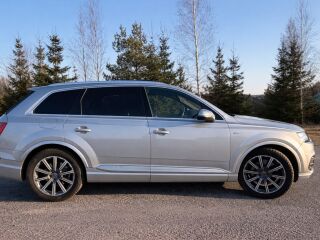 Audi Q7 3.0 200кВ