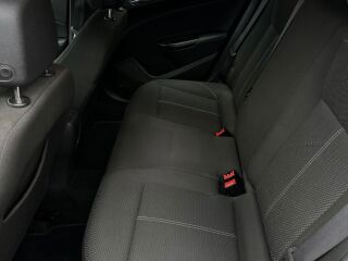 Opel Astra 2.0 121kW