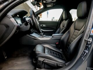 BMW 330 xDrive M-Sportpakett 3.0 195kW