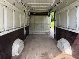 Peugeot Boxer L4H2 2.2 96kW