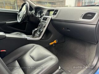 Volvo V60 Plug-in Hybrid AWD 2.4 D6 158кВ
