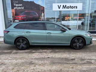 Volkswagen Passat R-line Signature 4Motion 2.0 TDI 142kW