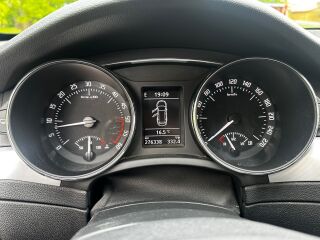 Skoda Superb 1.6 77кВ