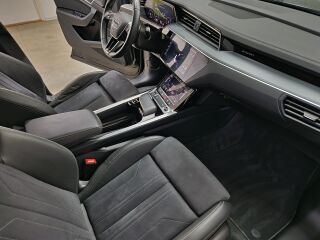Audi Q8 e-tron 50 QUATTRO 250kW