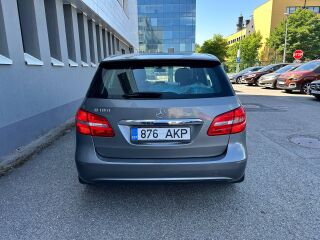 Mercedes-Benz B 180 1.6 90кВ