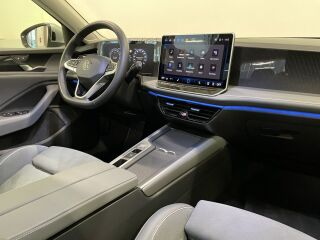 Volkswagen Passat 1.5 110кВ