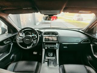 Jaguar F-Pace 3.0 221kW