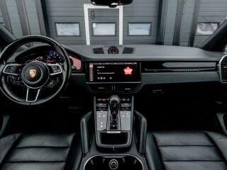 Porsche Cayenne 3.0 V6 250кВ