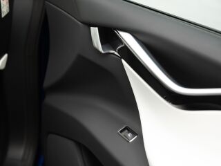 Tesla Model X 100D AWD 311kW