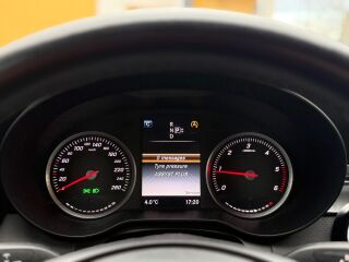 Mercedes-Benz C 180 Avantgarde Bluetec 1.6 85кВ