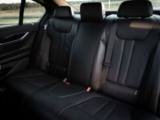 BMW 745 3.0 210kW