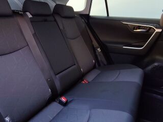 Toyota RAV4 Luxury 131кВ