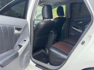Toyota Prius 1.8 73kW