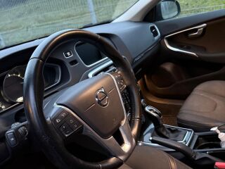 Volvo V40 Cross Country 2.0 110kW