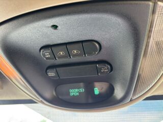 Chrysler Voyager Limited 2.8 110kW
